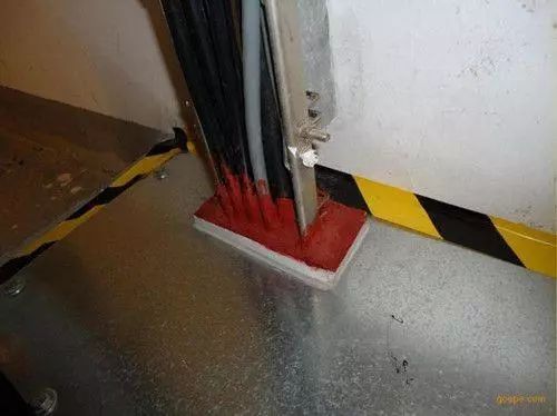 如果發生火災,這道門將關乎生死 一起來了解下